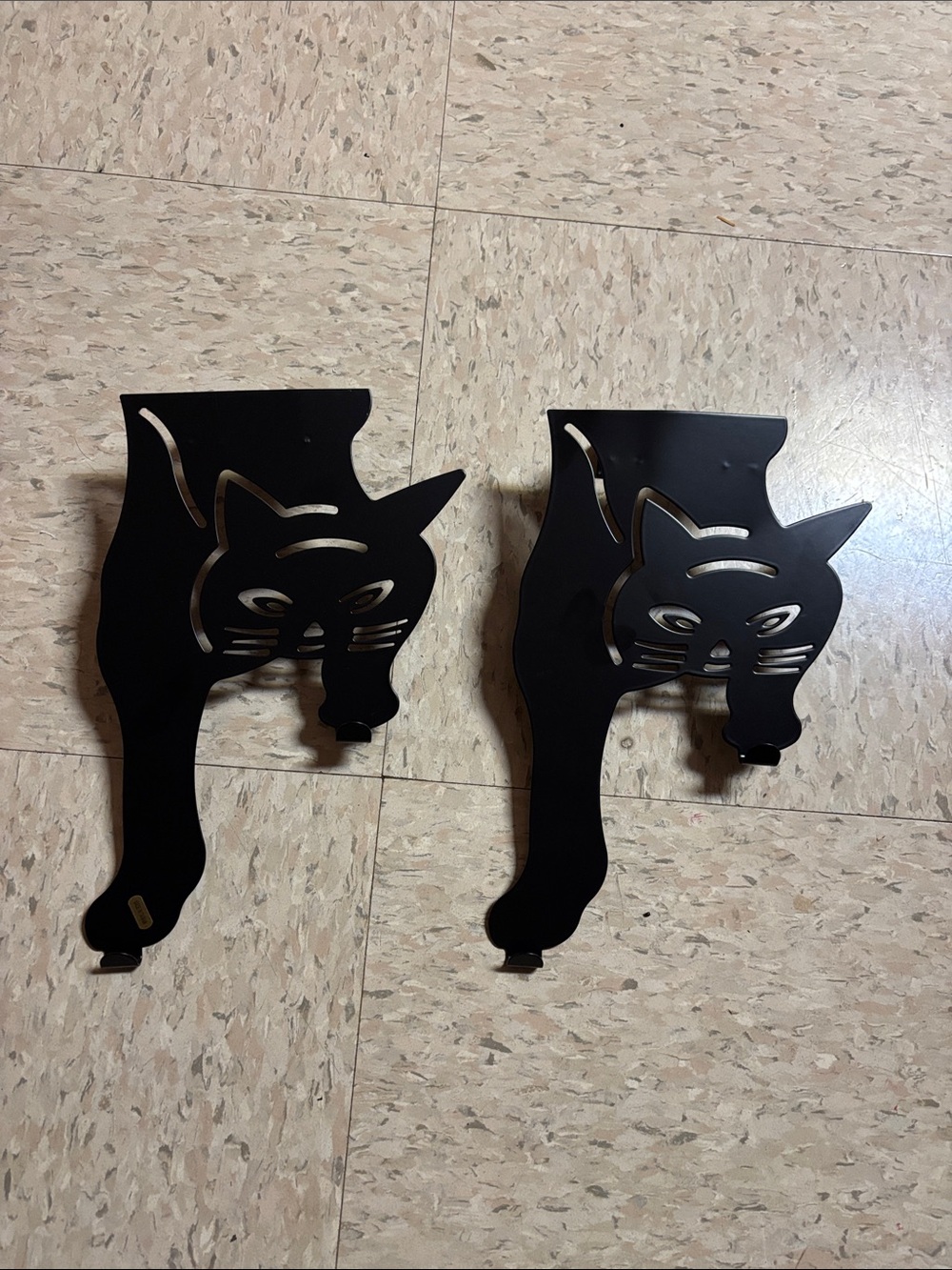 Cat Wall Bracket Hooks – Black Decorative Cat Design - 4